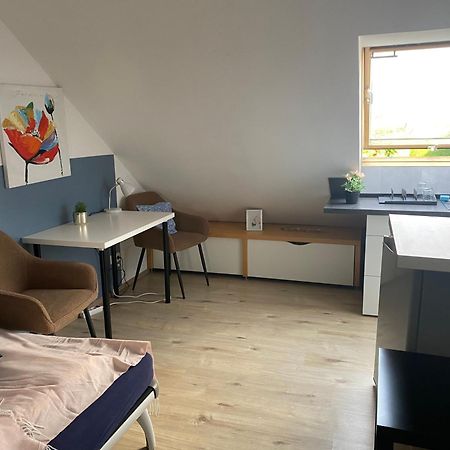 Ruhiges Zimmer Im Gasthaus Έσσεν Εξωτερικό φωτογραφία
