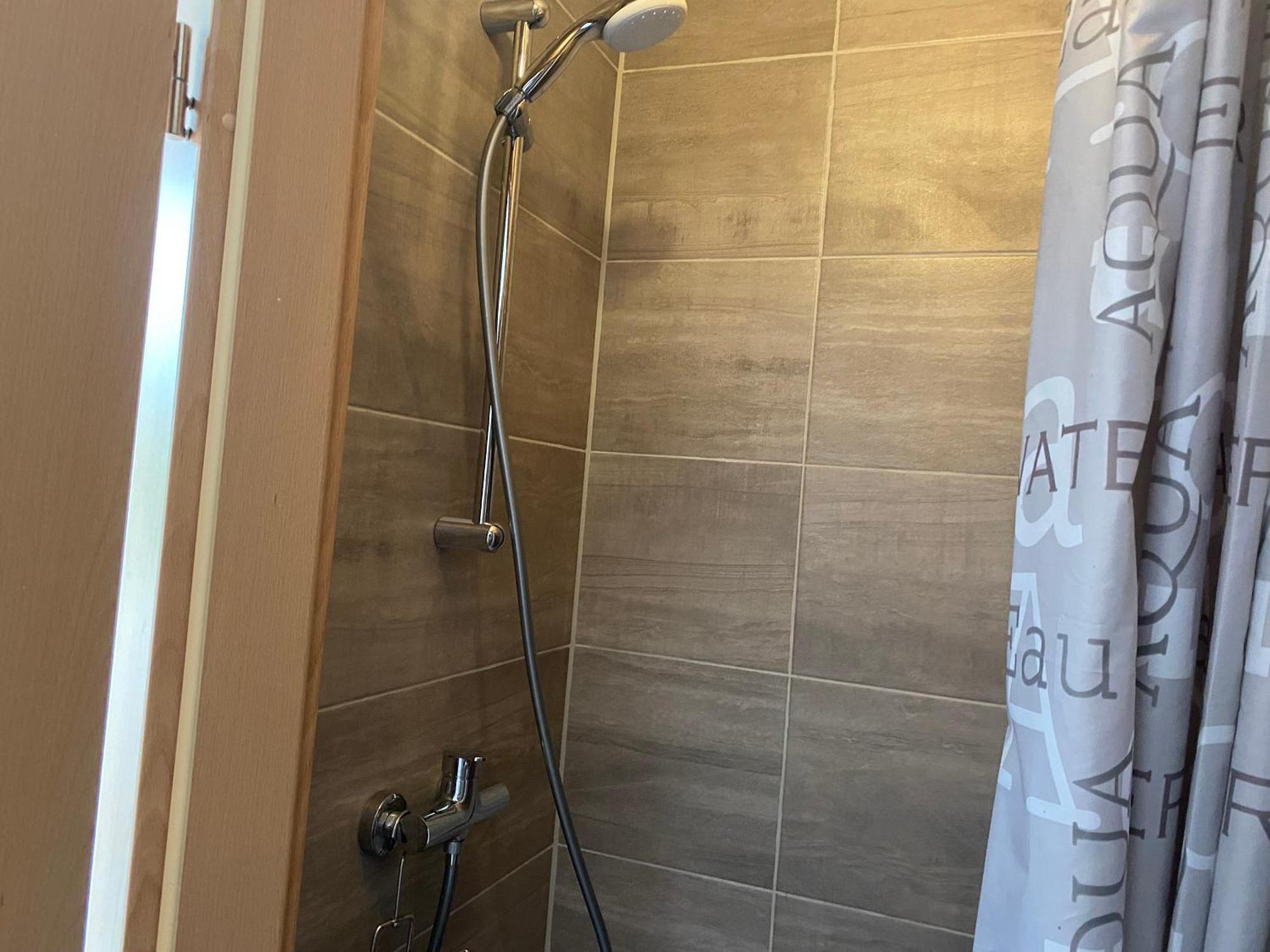 Ruhiges Zimmer Im Gasthaus Έσσεν Εξωτερικό φωτογραφία